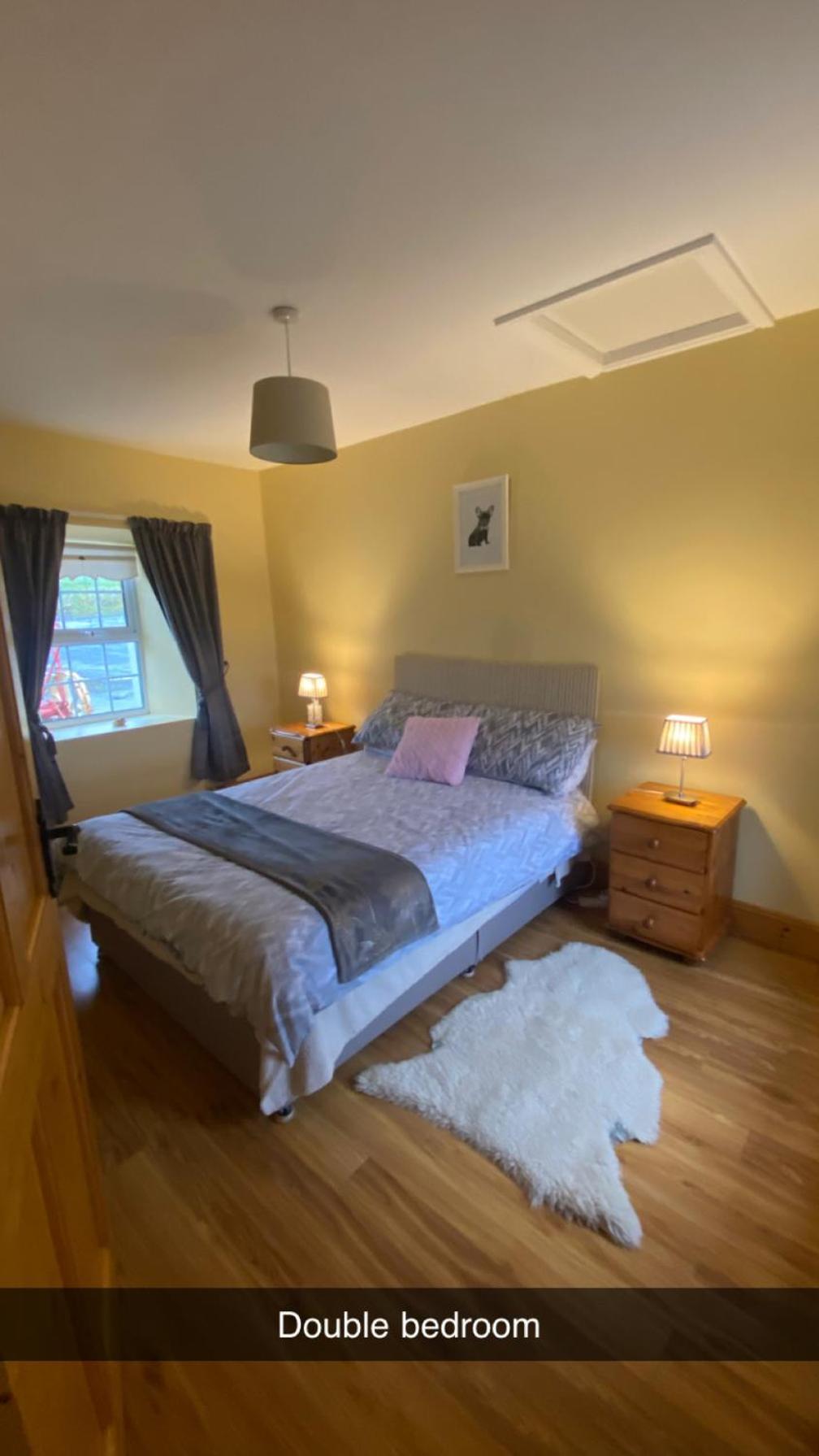 Cheerful 3 Bedroom Country Farm House Ennis Eksteriør bilde